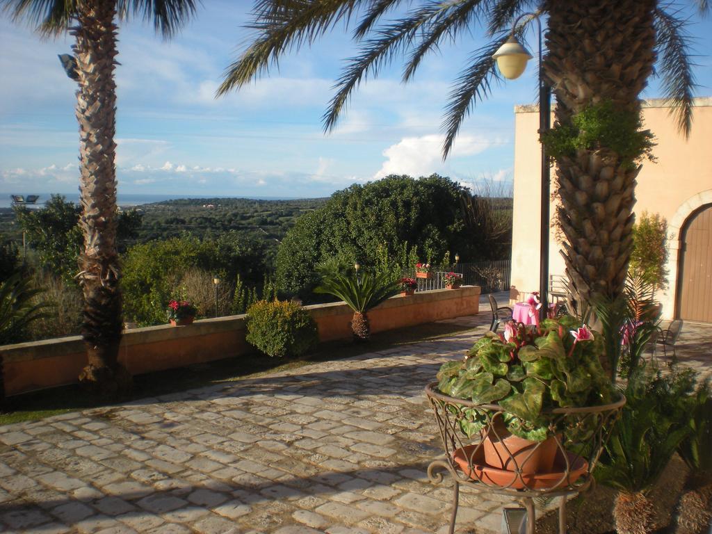 Villa Principe Di Belmonte Ispica Exterior photo